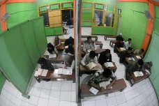 Semangat Santri Mahasiswa...