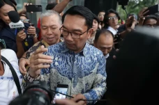 KPK Periksa Ridwan Kamil...