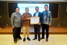 Daikin Resmi Terima...