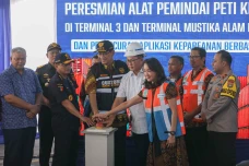 Pemindai AI Baru Perkuat...