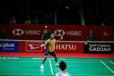 Alwi Farhan Melaju ke...