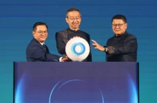 Ocean Diluncurkan, Portal...