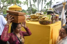 Kegiatan Jelang Hari...