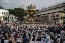 Salat Iduf Fitri di...