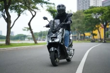 United E-Motor Siapkan...