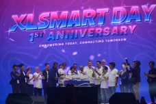 Rayakan Milestone Setahun,...
