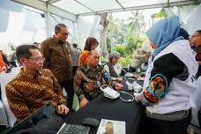 SRC Gelar Cek Kesehatan...
