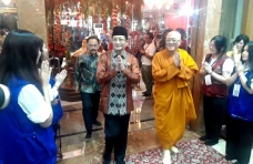 Perayaan Tri Suci Waisak...