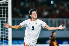 Debut Gemilang Mitchell...
