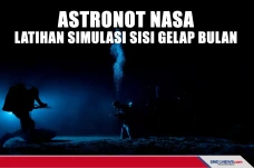 Astronot NASA Latihan Simulasi...