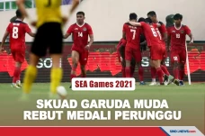 Menang Adu Penalti,...
