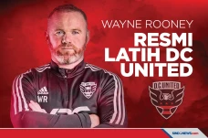 Wayne Rooney Resmi Menjadi...