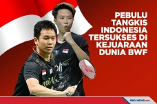 Dua Pebulu Tangkis Indonesia...