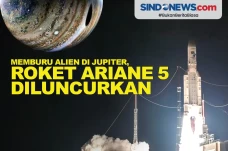 Memburu Alien di Jupiter,...
