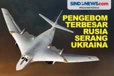 Dua Pesawat Pengebom...