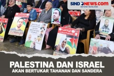 Ratusan Wanita dan Remaja...