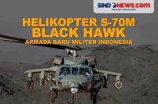 Helikopter S-70M Black...