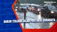 Banjir Terjang Jalan...