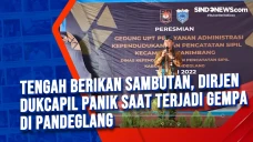 Tengah Berikan Sambutan,...