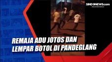 Remaja Adu Jotos dan...