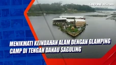 Menikmati Keindahan...