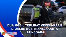Dua Mobil Terlibat Kecelakaan...