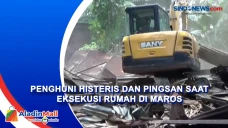 Penghuni Histeris dan...
