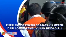 Putri Candrawathi Berjarak...