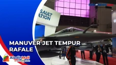 Manuver Jet Tempur Rafale...