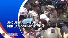 Blokade Akses Keluar-Masuk...