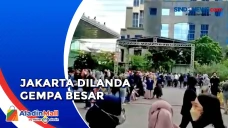 Gempa Besar Dirasakan...
