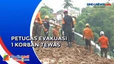 Pencarian Korban Gempa...