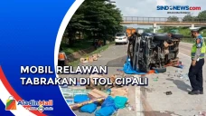 Mobil Relawan Tabrakan...