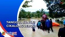 Hujan 12 Jam Lebih,...
