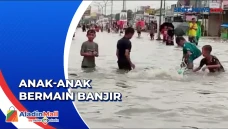 Anak-Anak Renang di...