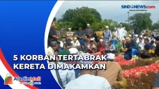 Ayah, Ibu dan 3 Anaknya...