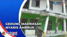 Hujan dengan Intensitas...