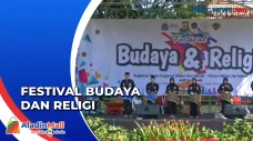 Melihat Keseruan Festival...