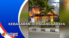 Sejumlah Bangunan di...
