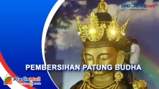 Jelang Imlek, Patung...