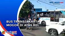 Menegangkan Bus Transjakarta...