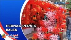 Pedagang Pernak-pernik...