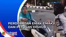 Emak-emak Lawan Arah,...