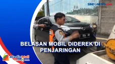 Belasan Mobil di Penjaringan...