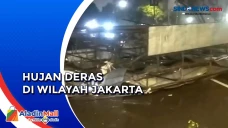 Papan Reklame Roboh...