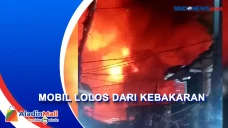 Mobil Utuh di Tengah...