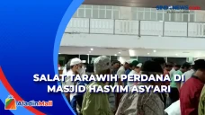 Suasana Salat Tarawih...