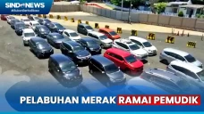Pelabuhan Merak Mulai...