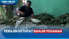Perajin Ketupat di Bandung...