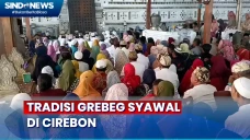 Ribuan Warga Padati...